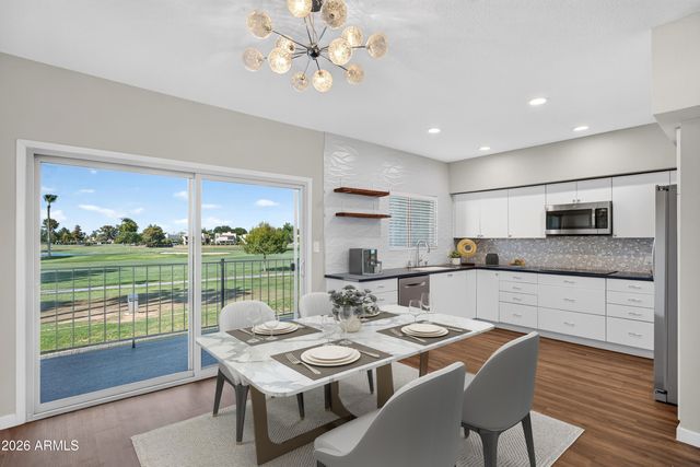 2524 S EL PARADISO Drive 40, Mesa, AZ 85202
