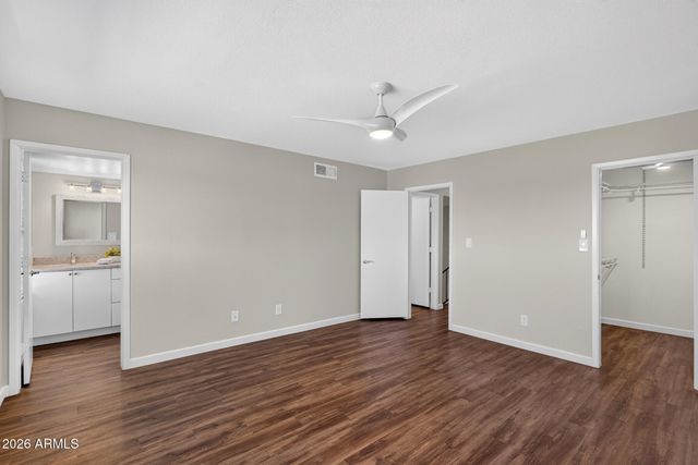 2524 S EL PARADISO Drive 40, Mesa, AZ 85202