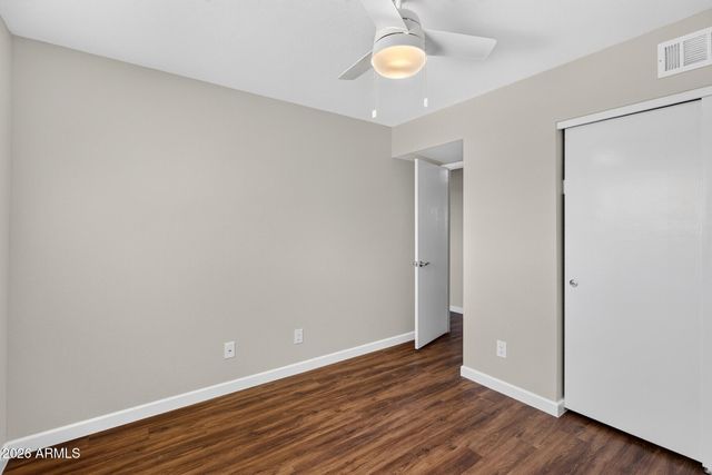 2524 S EL PARADISO Drive 40, Mesa, AZ 85202