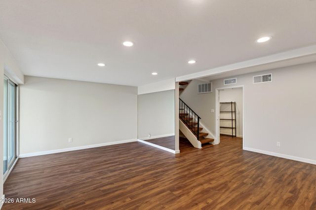 2524 S EL PARADISO Drive 40, Mesa, AZ 85202