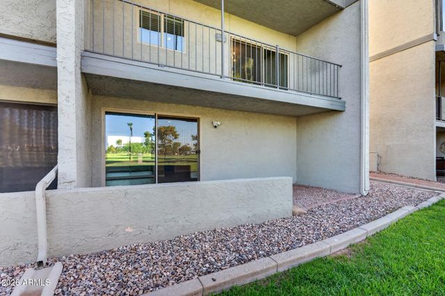 2524 S EL PARADISO Drive 40, Mesa, AZ 85202