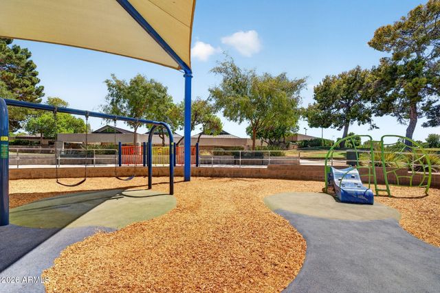 2524 S EL PARADISO Drive 40, Mesa, AZ 85202