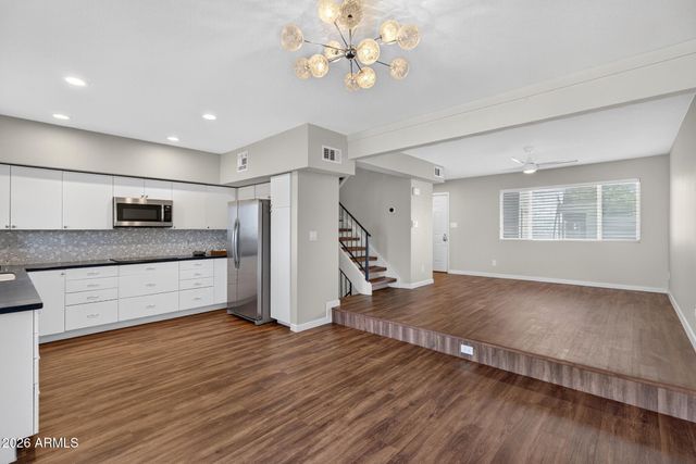 2524 S EL PARADISO Drive 40, Mesa, AZ 85202