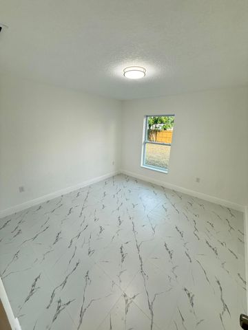 4555 Hairland Drive, West Palm Beach, FL 33415