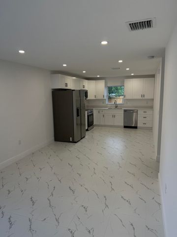 4555 Hairland Drive, West Palm Beach, FL 33415