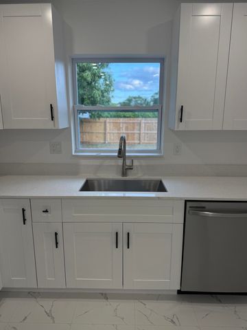 4555 Hairland Drive, West Palm Beach, FL 33415