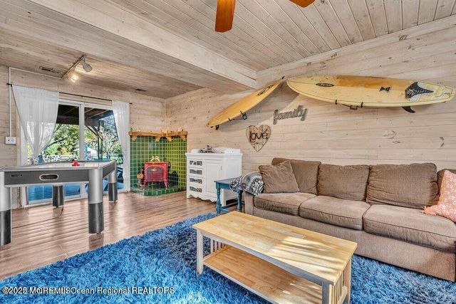 541 Frank Applegate Road, Jackson, NJ 08527