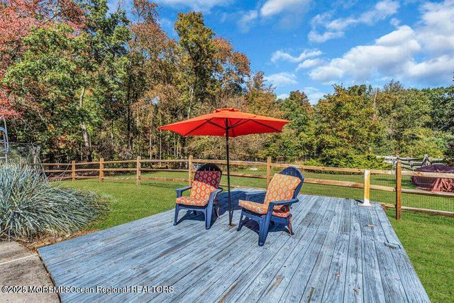 541 Frank Applegate Road, Jackson, NJ 08527