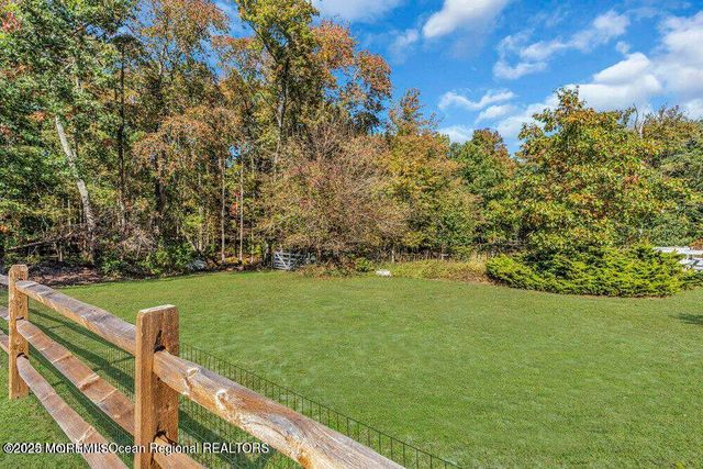 541 Frank Applegate Road, Jackson, NJ 08527