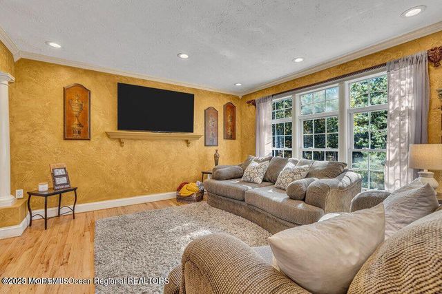 541 Frank Applegate Road, Jackson, NJ 08527