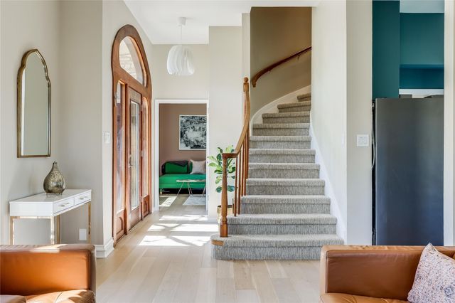 8004 Golden Oaks LN, Austin, TX 78737