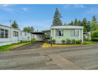 13045 Se STARK St 109, Portland, OR 97233