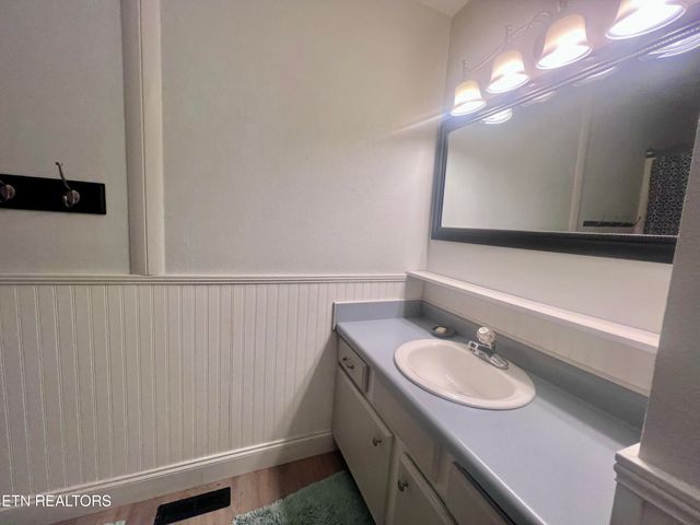 6 Lakeshore Court 105, Crossville, TN 38558