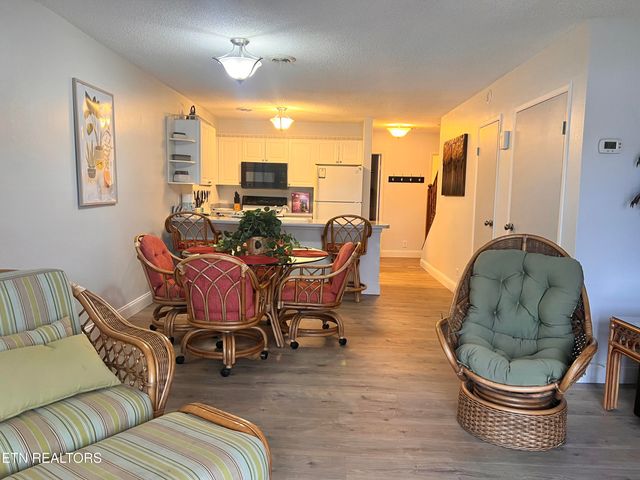 6 Lakeshore Court 105, Crossville, TN 38558