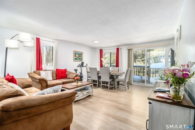 7 Padanaram Road C53, Danbury, CT 06811