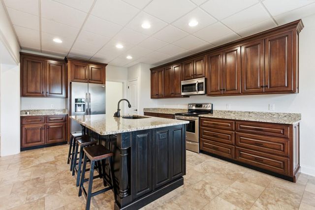 9976 Deer Ridge Drive, Ooltewah, TN 37363