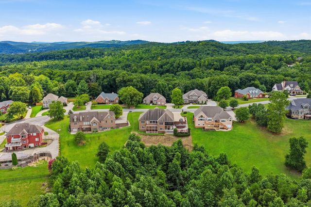 9976 Deer Ridge Drive, Ooltewah, TN 37363
