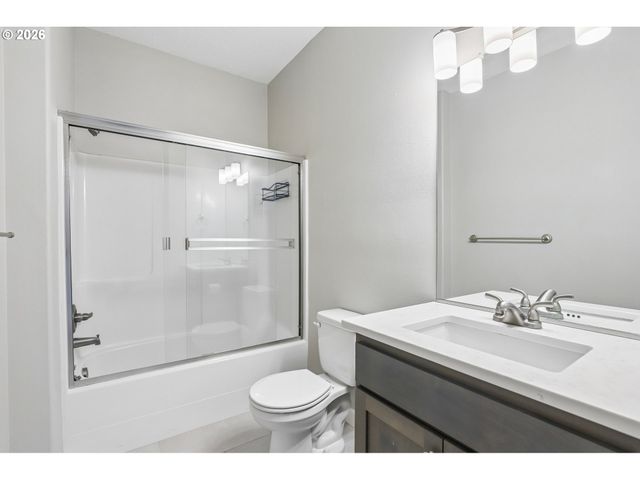 16508 Se 39TH St, Vancouver, WA 98683