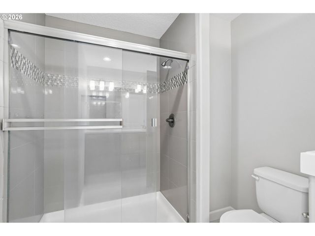 16508 Se 39TH St, Vancouver, WA 98683