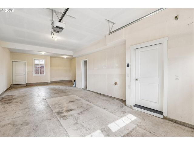 16508 Se 39TH St, Vancouver, WA 98683