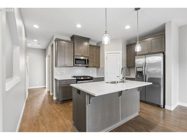 16508 Se 39TH St, Vancouver, WA 98683