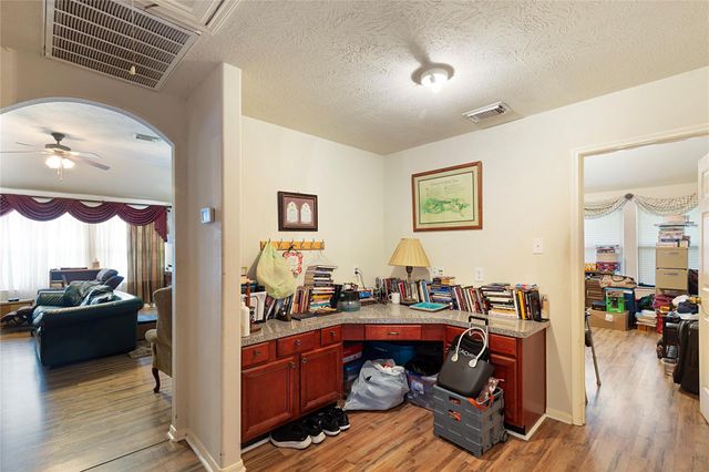3319 Oil Baron Lane, Manvel, TX 77578