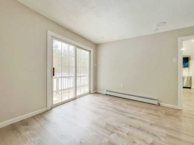 46 Holland Dr, East Longmeadow, MA 01028