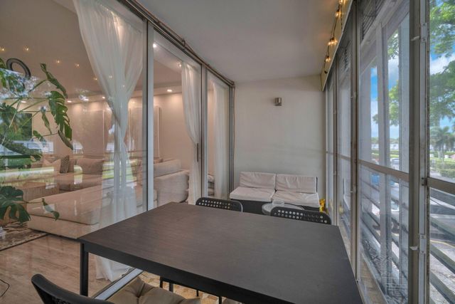 6921 Cypress Road Apt B19, Plantation, FL 33317