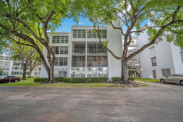 6921 Cypress Road Apt B19, Plantation, FL 33317