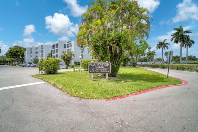 6921 Cypress Road Apt B19, Plantation, FL 33317
