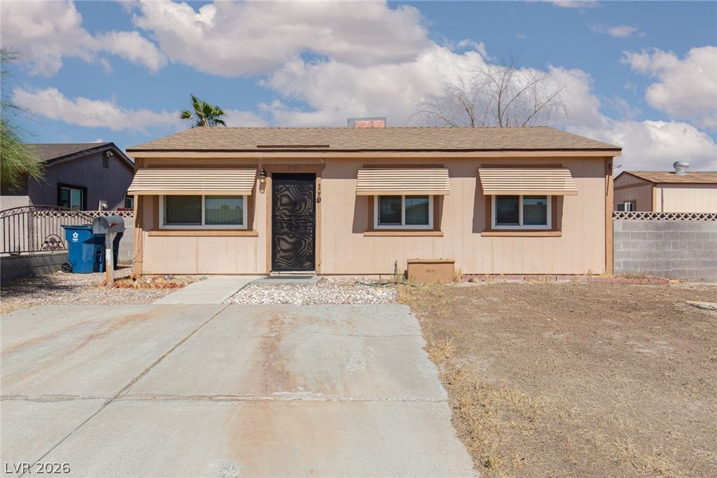 5574 Northridge Lane, Las Vegas, NV 89122 — photo 2