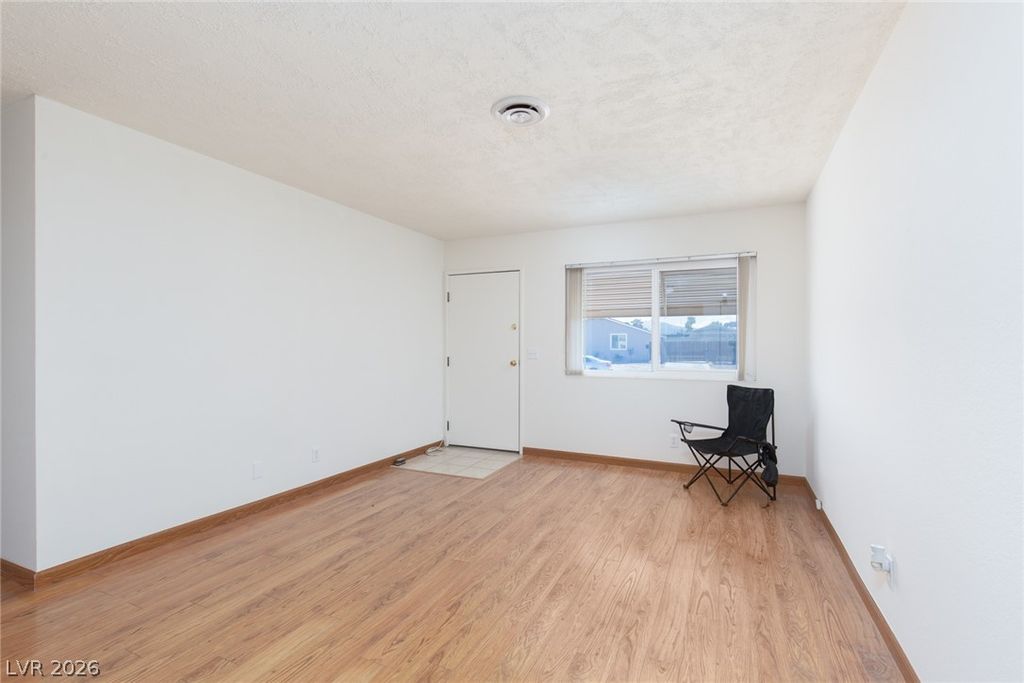 5574 Northridge Lane, Las Vegas, NV 89122 — photo 4