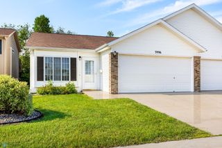 3996 33rd Street S, Fargo, ND 58104