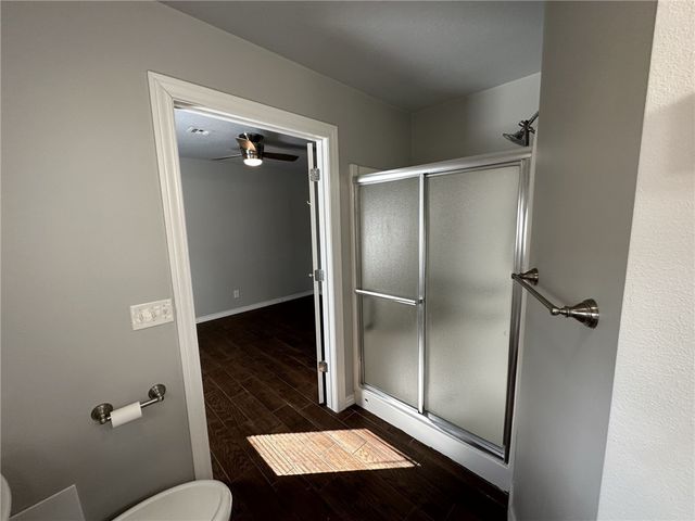 1004 SE 4Th Street, Bentonville, AR 72712