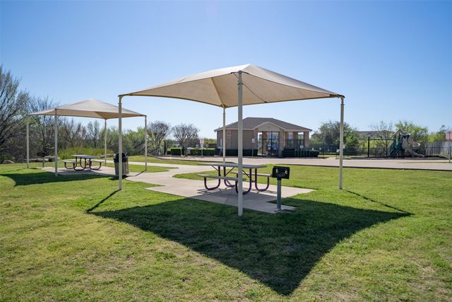 5357 Kingsknowe Parkway, Fort Worth, TX 76135