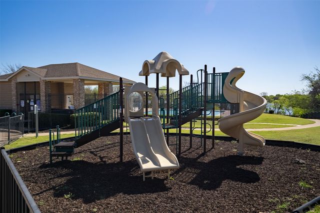 5357 Kingsknowe Parkway, Fort Worth, TX 76135