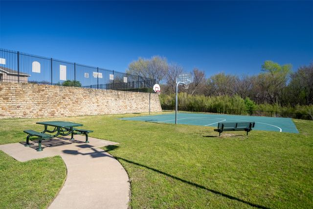 5357 Kingsknowe Parkway, Fort Worth, TX 76135