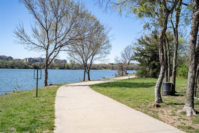 5357 Kingsknowe Parkway, Fort Worth, TX 76135