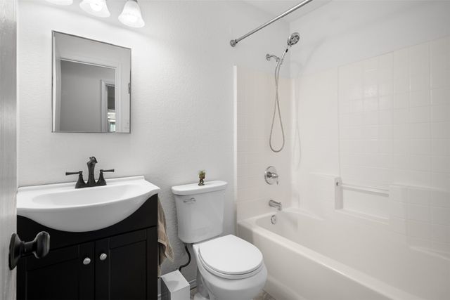 5357 Kingsknowe Parkway, Fort Worth, TX 76135