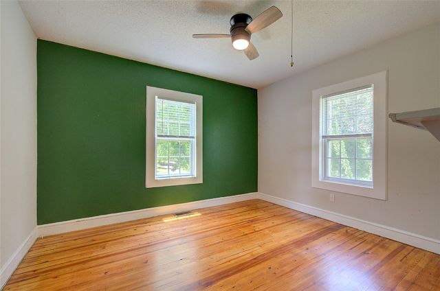 19 Clemson Street, Liberty, SC 29657