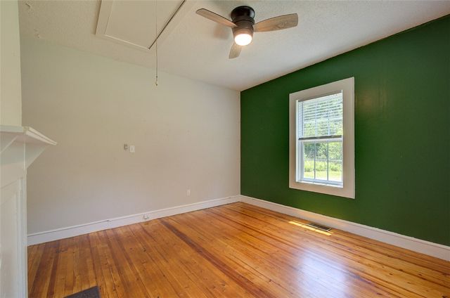 19 Clemson Street, Liberty, SC 29657