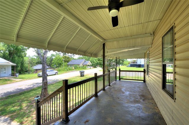 19 Clemson Street, Liberty, SC 29657