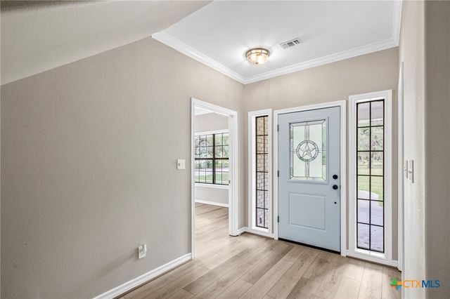 2018 County Road 125, Edna, TX 77957