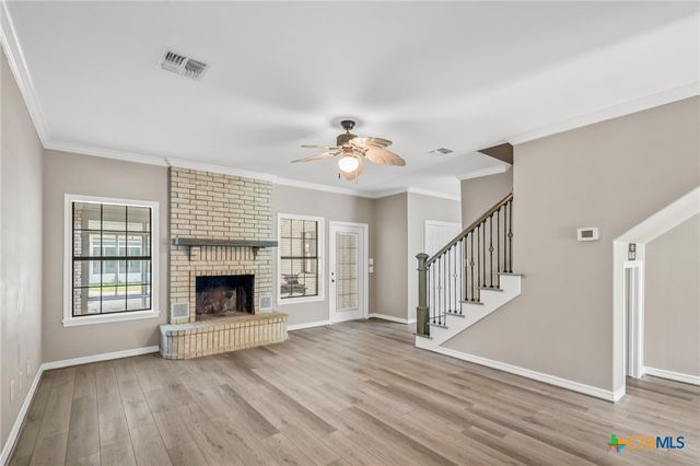 2018 County Road 125, Edna, TX 77957