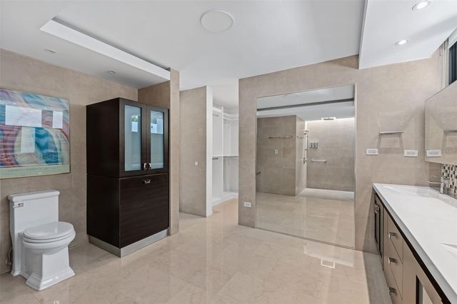 3 GARDEN HILLS ESTATES 12, Guaynabo, PR 00966