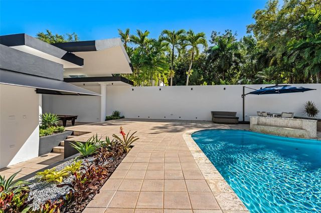 3 GARDEN HILLS ESTATES 12, Guaynabo, PR 00966