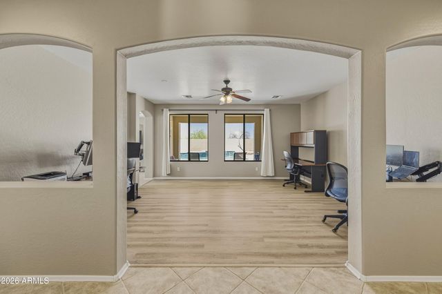 1826 E VALENCIA Drive, Phoenix, AZ 85042