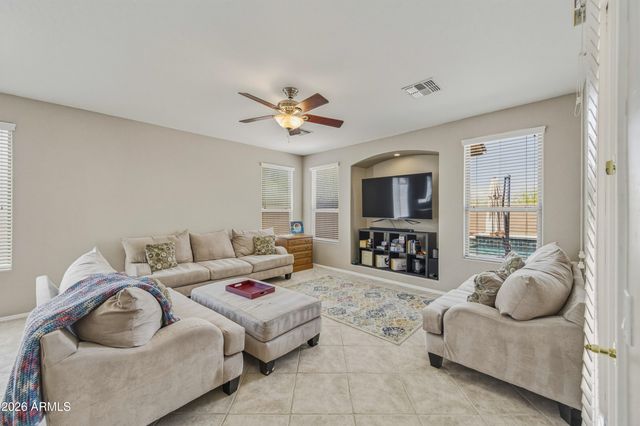 1826 E VALENCIA Drive, Phoenix, AZ 85042