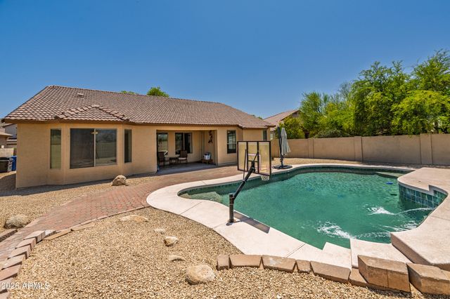 1826 E VALENCIA Drive, Phoenix, AZ 85042