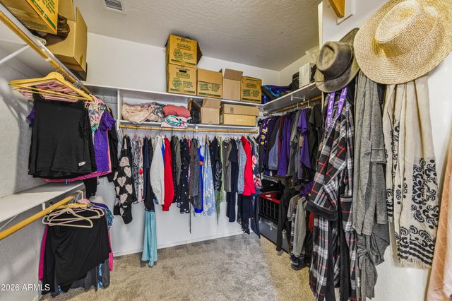 1826 E VALENCIA Drive, Phoenix, AZ 85042